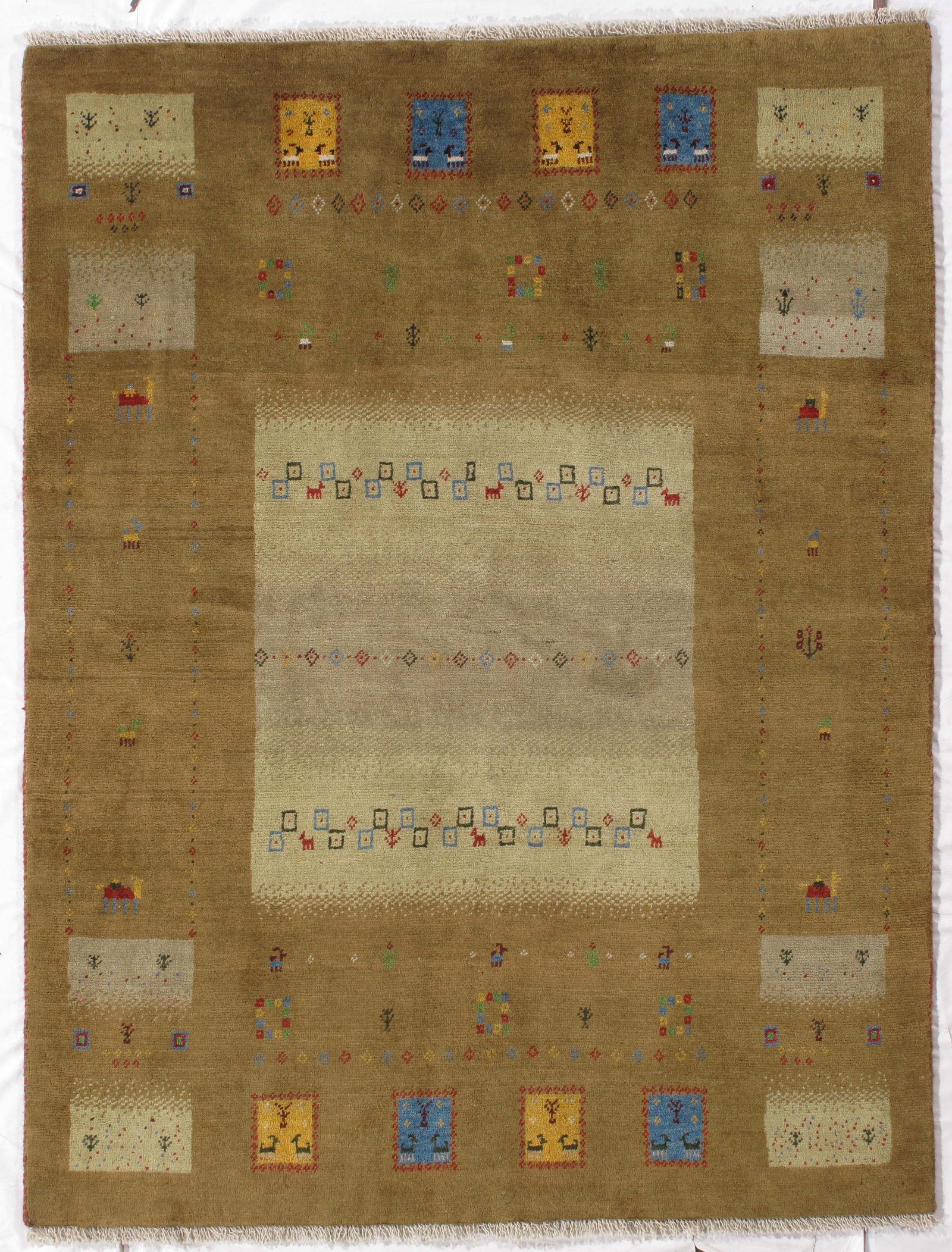 Lori Gabbeh 4.10x6.4 (1 of 4)