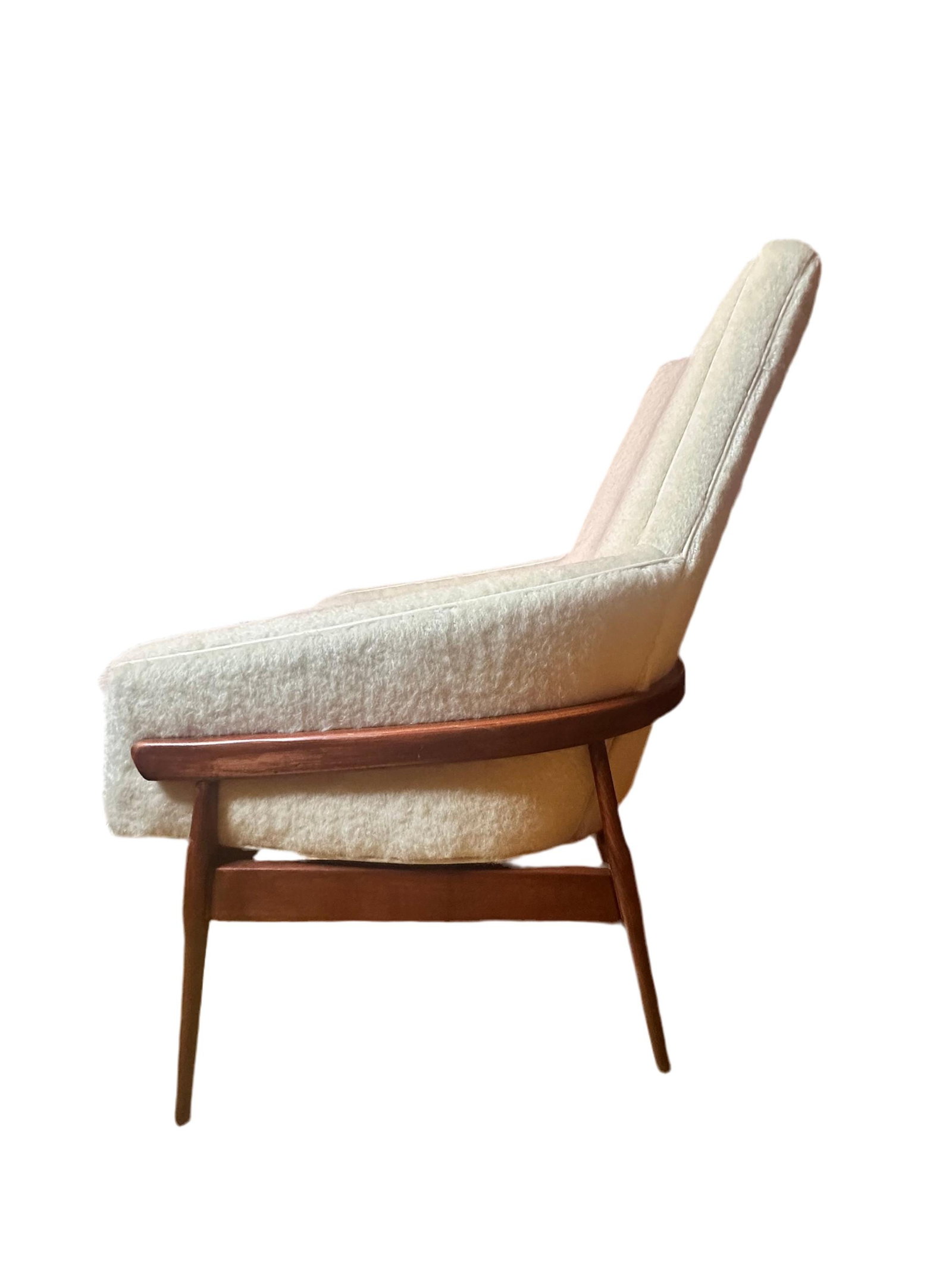 MCM Lawrence Peabody High Back Lounge Chair Newly Reupholstered - 7