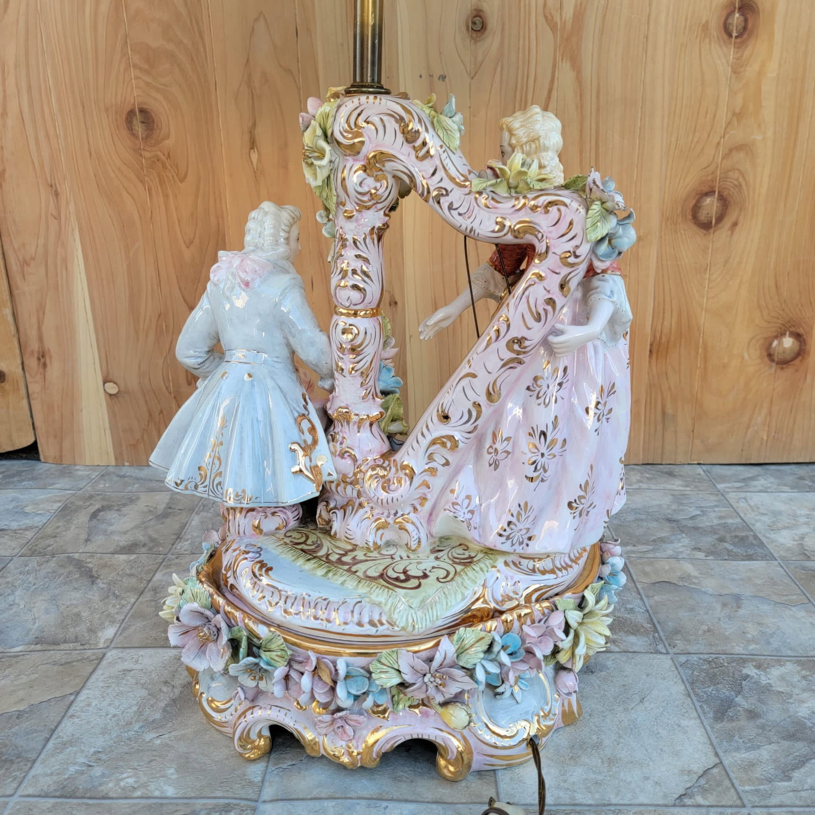 Vintage Victorian Italian Capodimonte Porcelain Table Lamp with Shade - 6