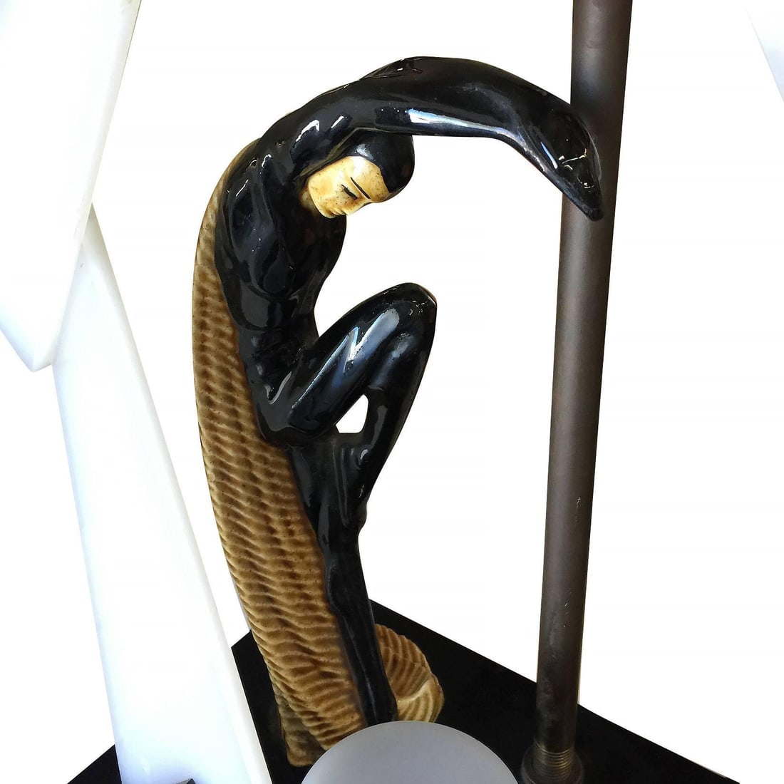 Midcentury Dancers Acrylic Sculptural Lamp by Moss - 6