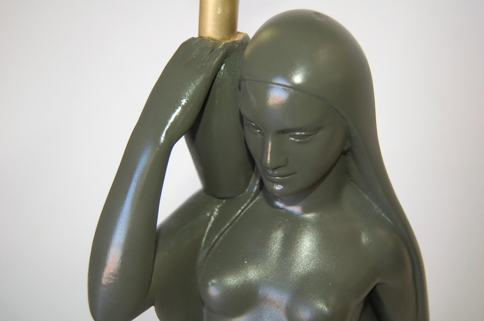 Flowing Female Figure Ceramic Table Lamp by Haruil - 2