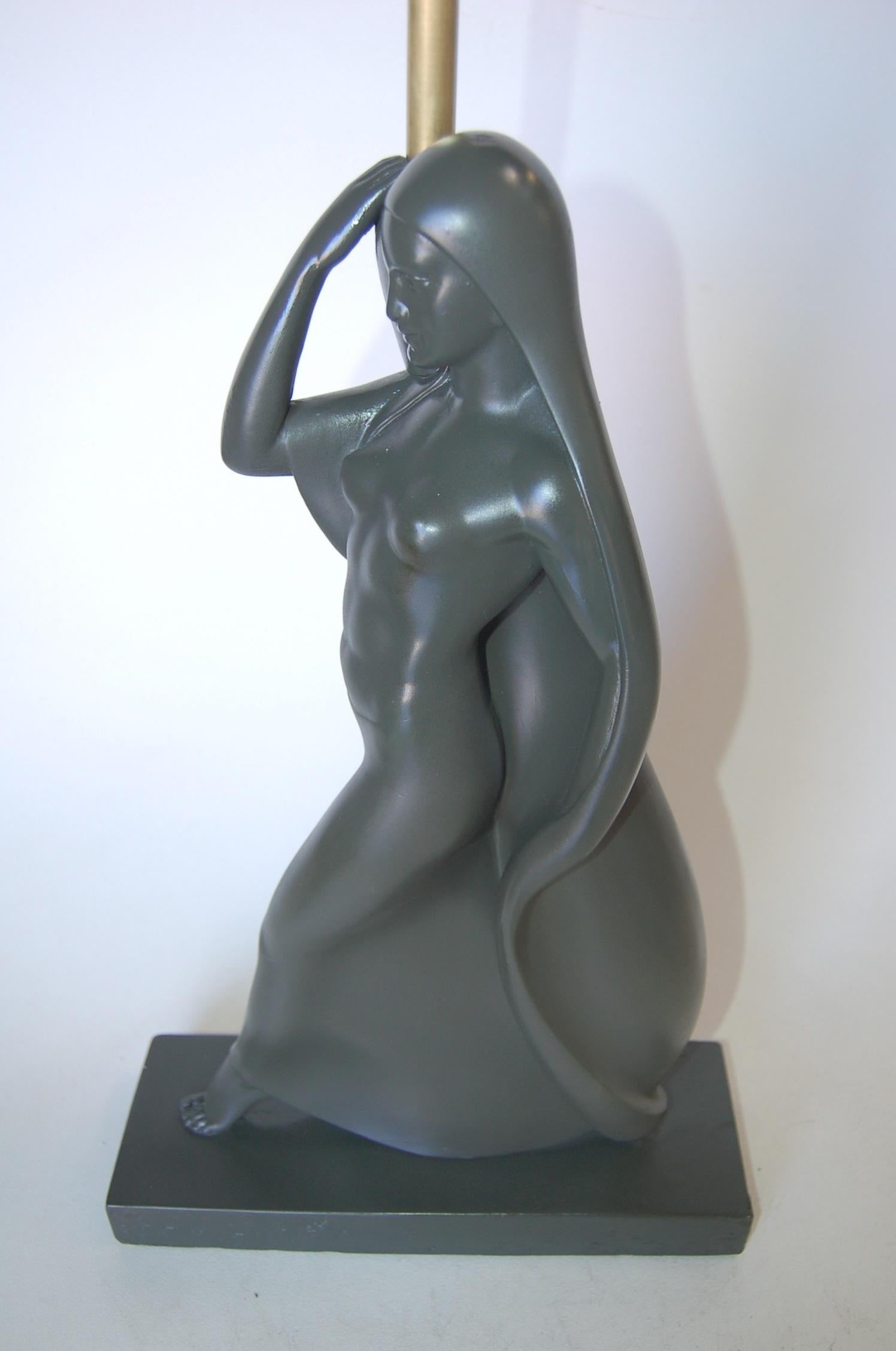 Flowing Female Figure Ceramic Table Lamp by Haruil - 9