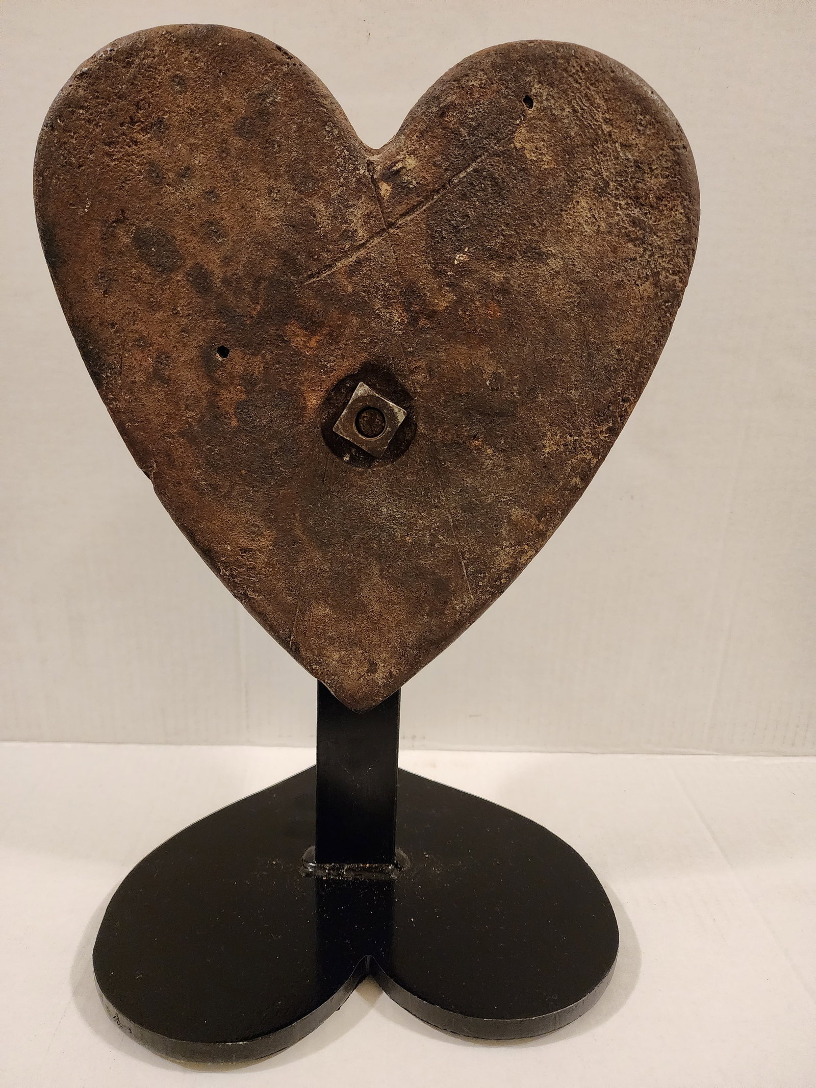 CAST IRON HEART WEIGHT - 4