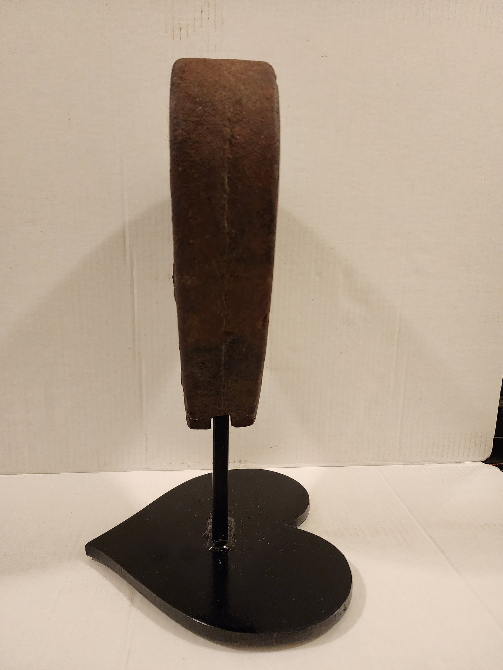 CAST IRON HEART WEIGHT - 5