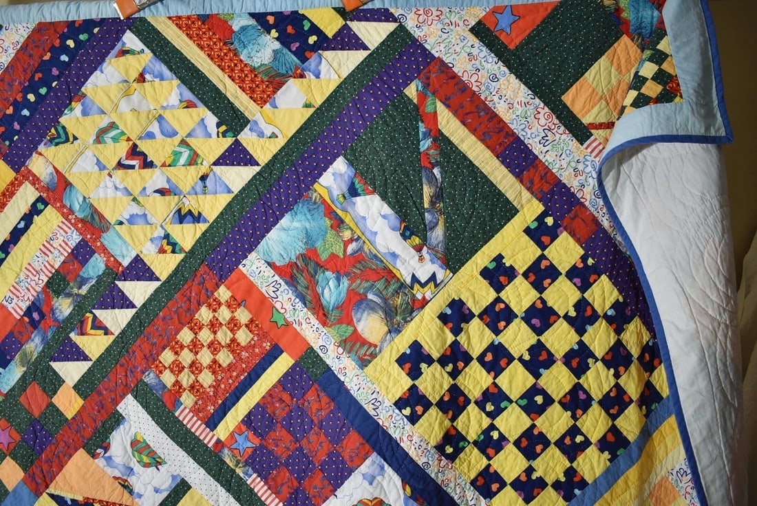 Vintage Crazy Checkerboard Sawtooth Quilt - 10