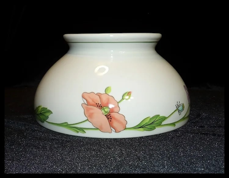 7 ½” Round Vegetable Bowl Amapola Pattern by Villeroy & Boch - 5