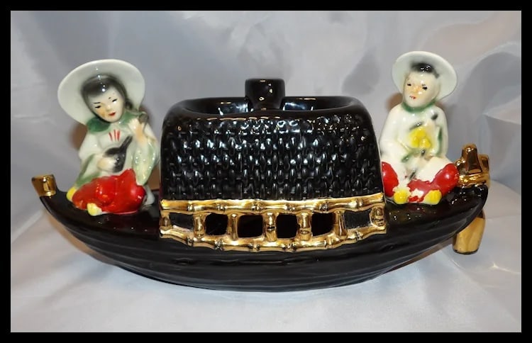 Vintage 1950’s Fuhry and Sons Ceramic Oriental Junk Boat TV Lamp - 10