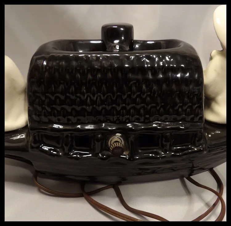 Vintage 1950’s Fuhry and Sons Ceramic Oriental Junk Boat TV Lamp - 7