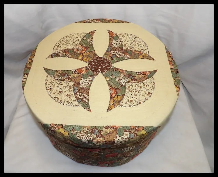 Folk Art Wood Round Storage Box Fabric Cover Inside and Out - 3