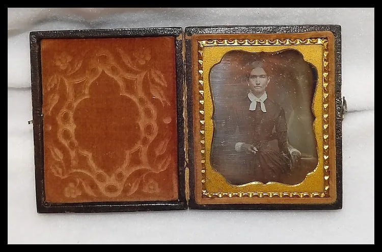 Tintype Photo with Gold Gilt Metal and Hand Tooled Leather & Wood-Velvet Case - 2