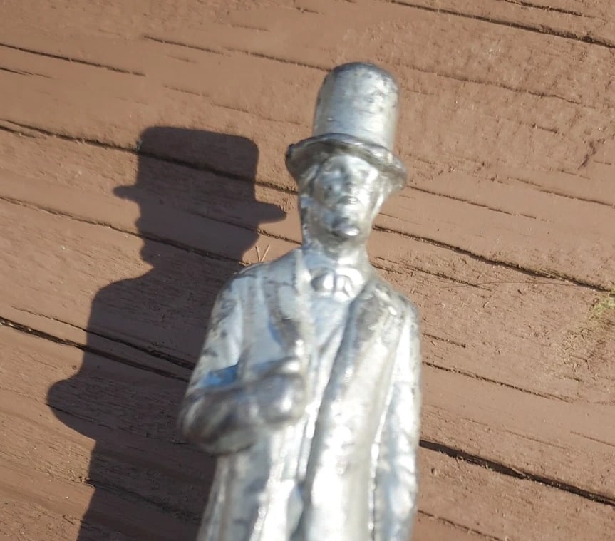 19th Century Lead Paperweight Abraham Lincoln - 4