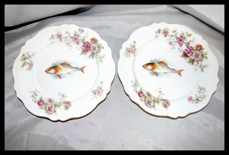 Antique Victorian Era O & E Gutherz Royal Austria Porcelain Fish Plate - 2