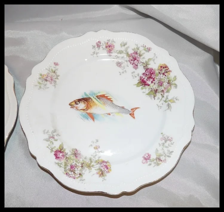 Antique Victorian Era O & E Gutherz Royal Austria Porcelain Fish Plate - 3