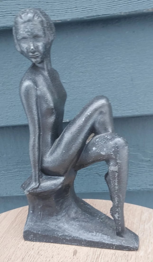 Art Deco Woman Lamp Metal 1930 - 2