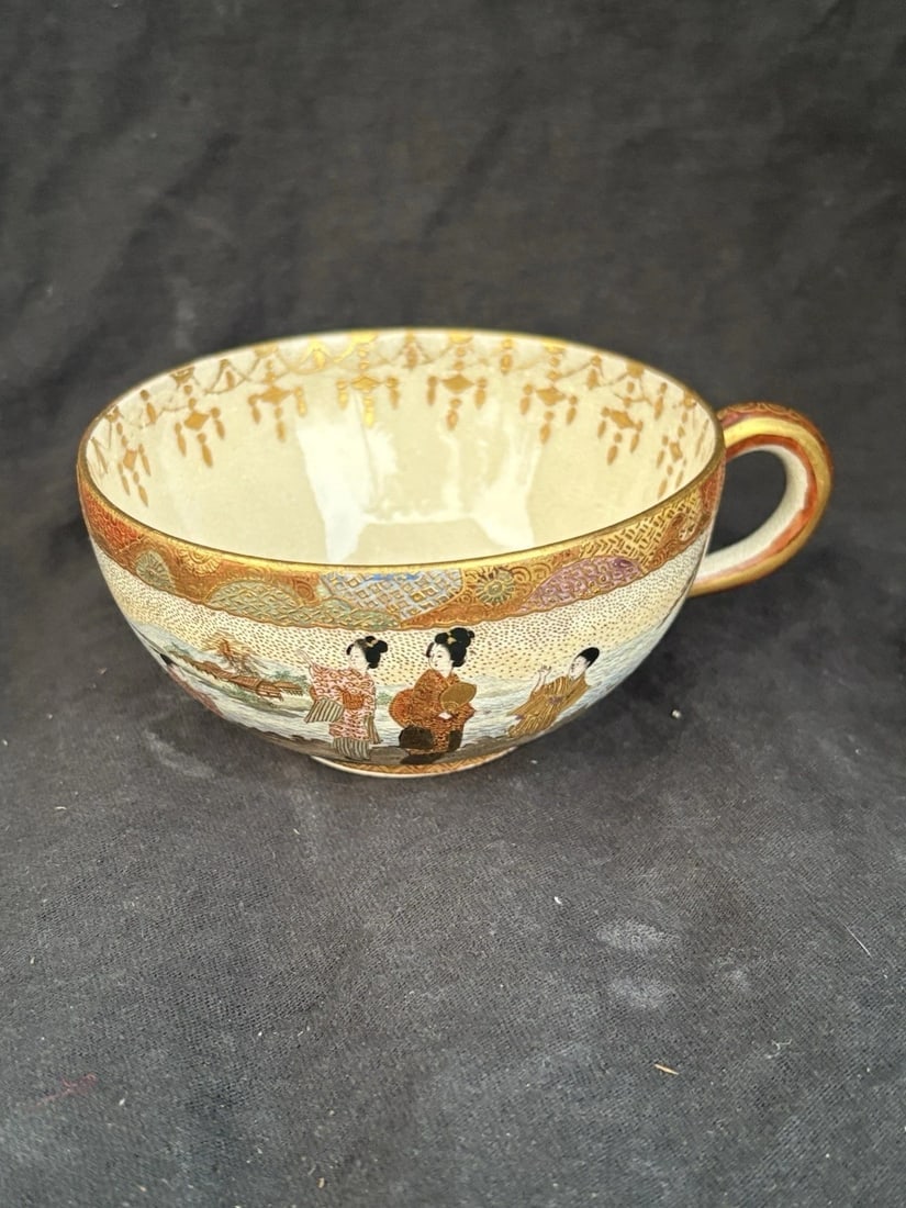 Early Japanese Satsuma Cup (1 of 6)