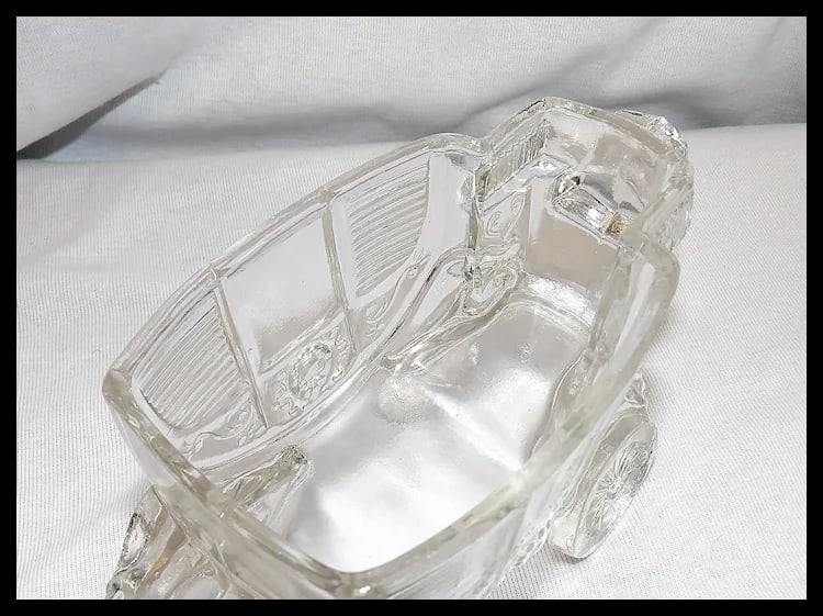 Vintage 1970’s L. E. Smith Glass Stagecoach with Lid Candy Dish - 8