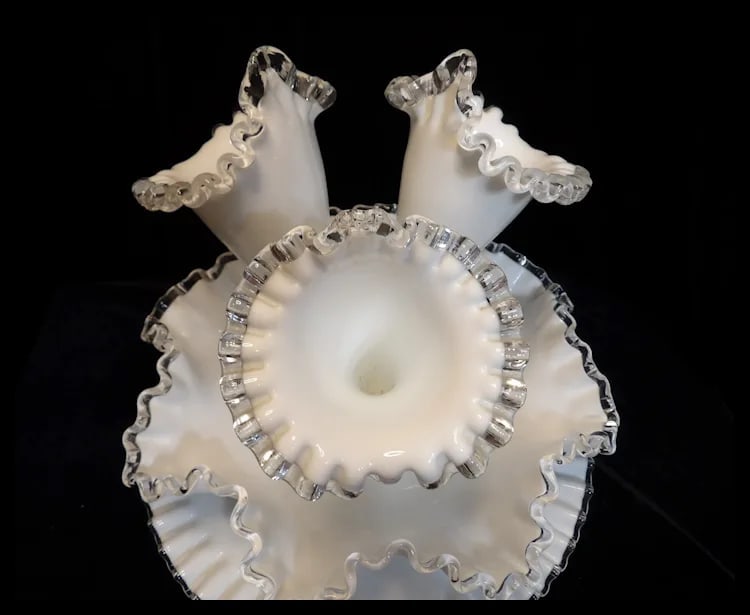 Fenton Silver Crest 3 Horn Epergne Bowl with “Underplate” - 7