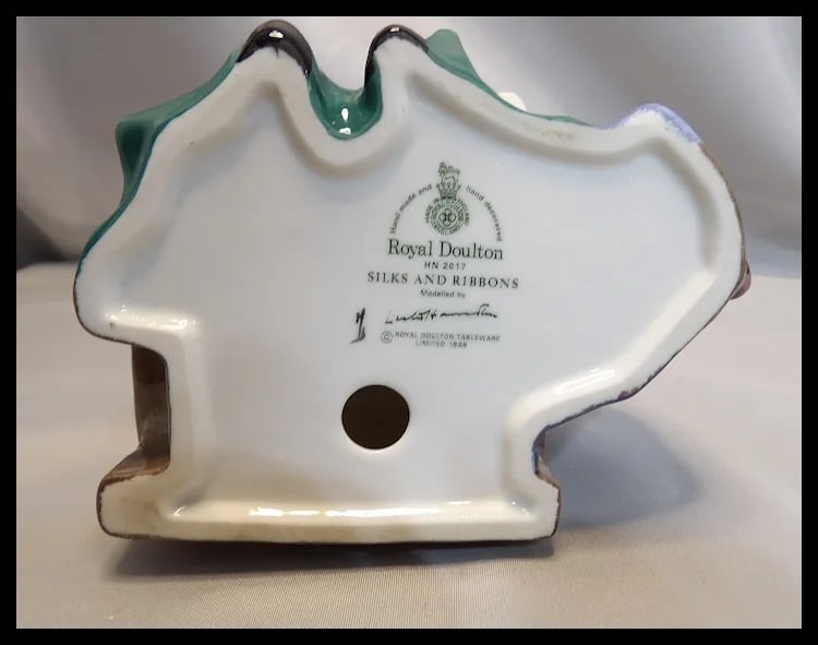 1948 Royal Doulton Silks & Ribbons Limited Figurine HN2017 Signed - 6