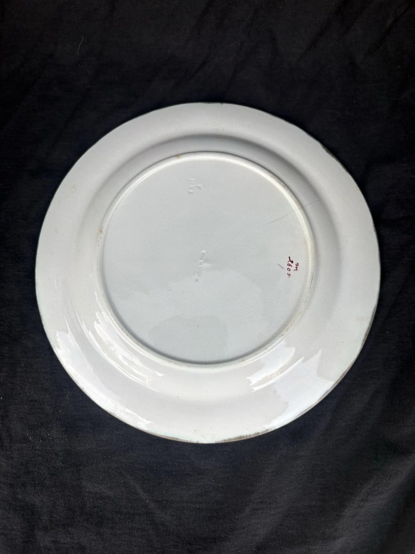 Wedgwood Majolica Fish Plate - 2