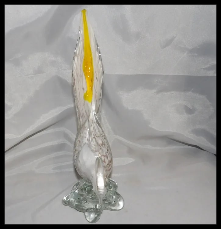 Murano Pheasant White with Gold Aventurine and Yellow on Tail - 3