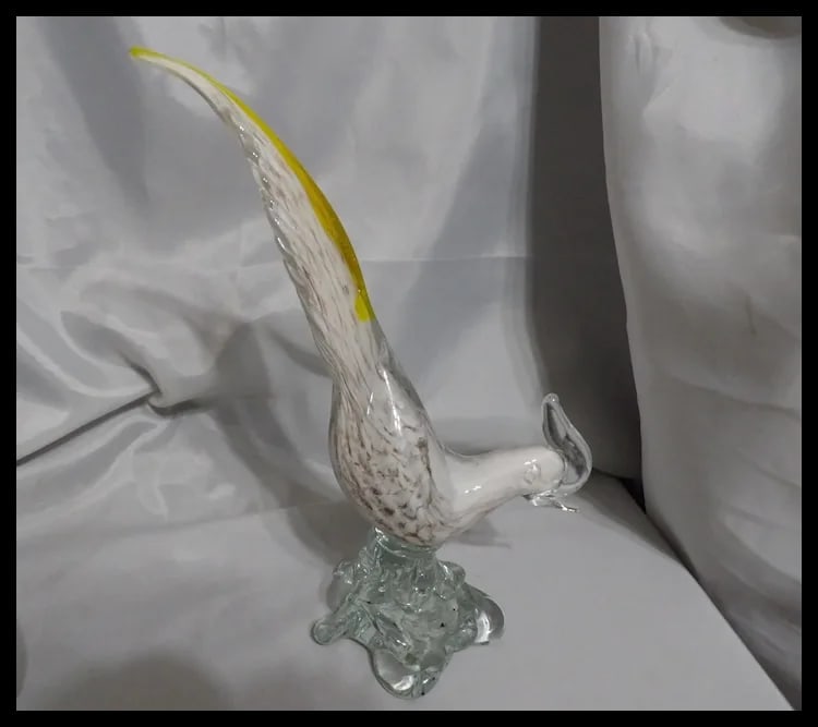 Murano Pheasant White with Gold Aventurine and Yellow on Tail - 4