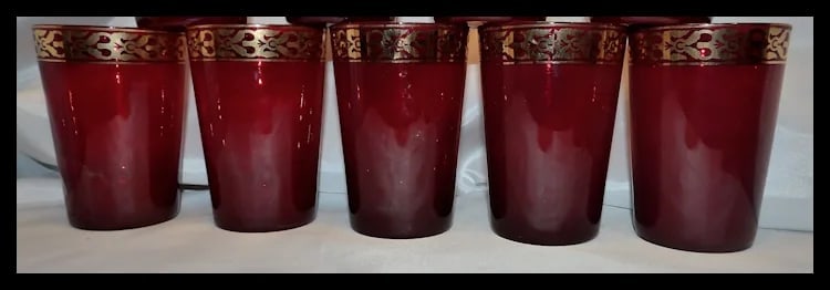 Vintage Pier 1 Holiday Table Ruby Red and Gold Glasses - 4