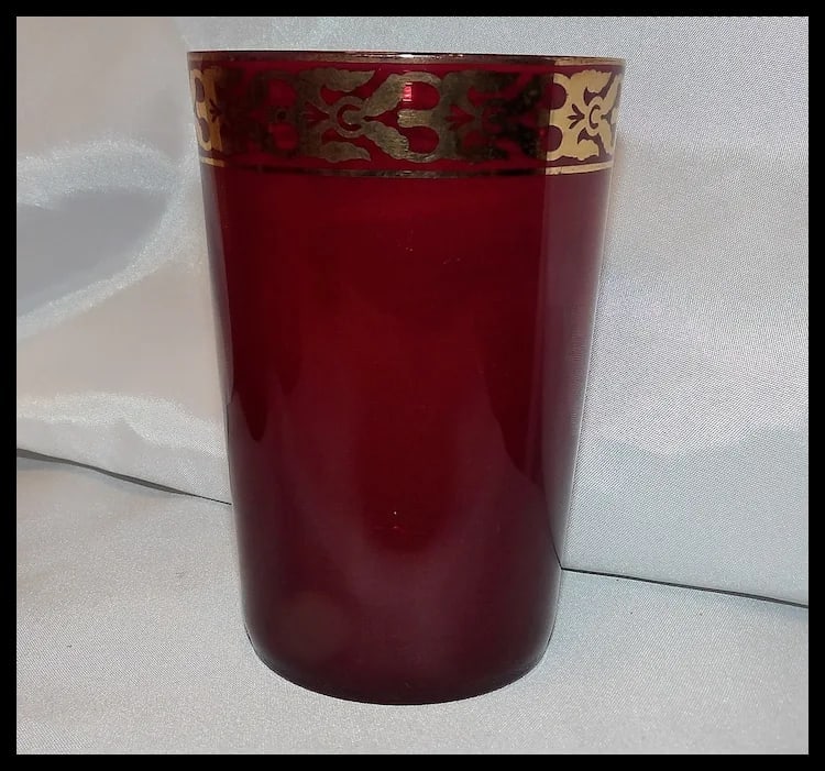 Vintage Pier 1 Holiday Table Ruby Red and Gold Glasses - 7