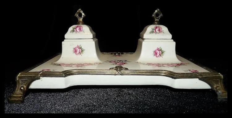 Antique Victorian Porcelain Inkwell - 3