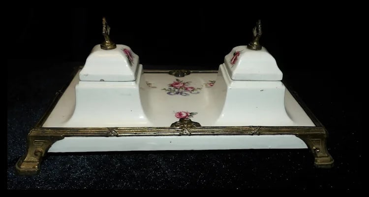 Antique Victorian Porcelain Inkwell - 6