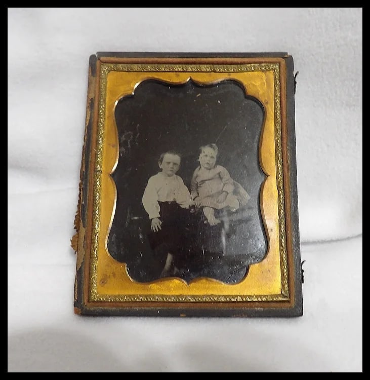 Tintype with Gold Gilt Metal and Hand Tooled Leather Frame - 5