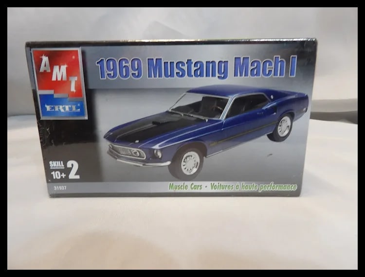 1969 Ford Mustang Mach I Fastback Original Unopened Package - 2