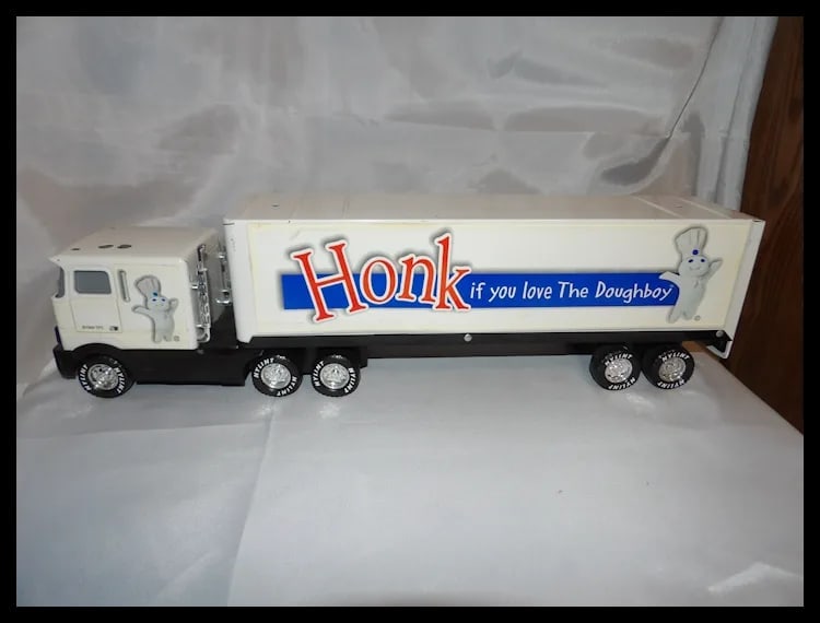 Vintage 1999 Nylint Pillsbury Steel Sound Machine Semi Truck 20” USA - 2