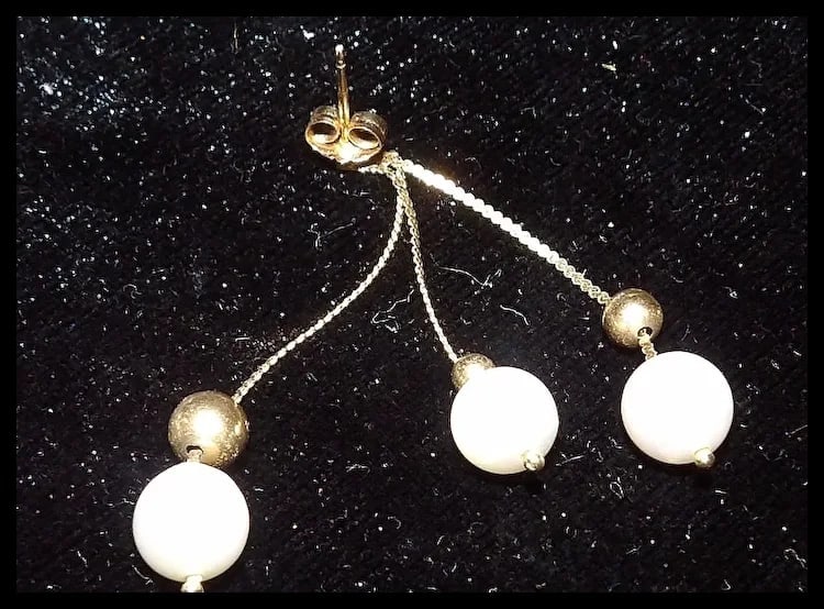 Cultured Pearl with 14KT Gold Chains and Balls Earrings - 3