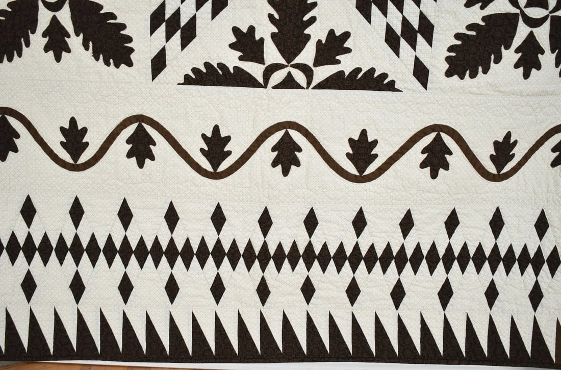 Vintage Lone Star & Oak Leaf Applique Quilt - 5