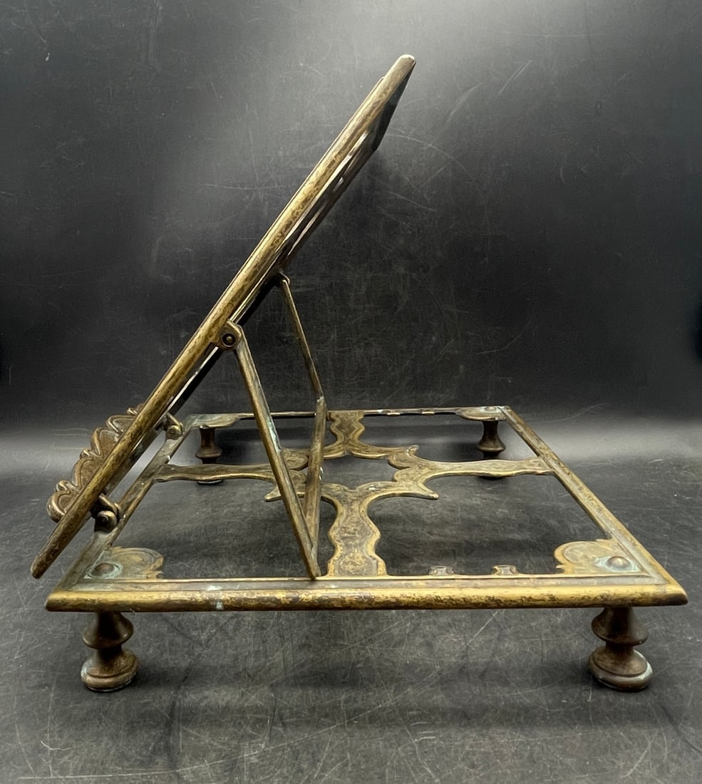 Early 20th Century French Adjustable Bronze Table Book Stand or Music Holder - 4