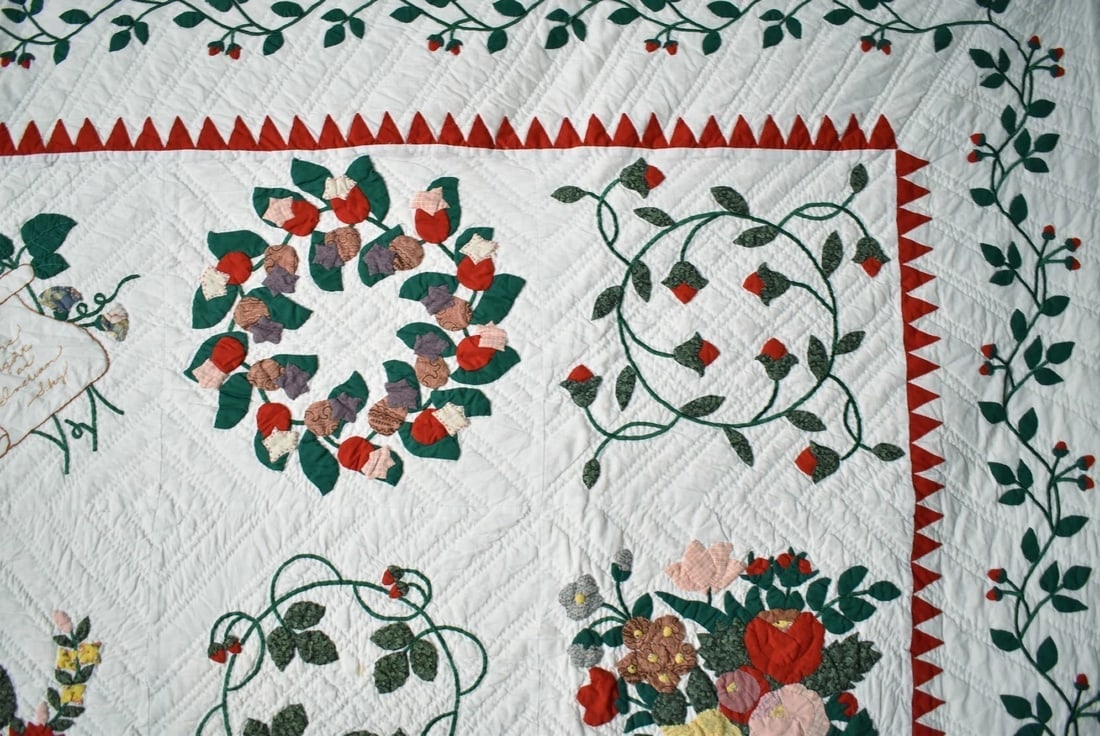 Vintage Smithsonian "The Bride's Quilt" - 11