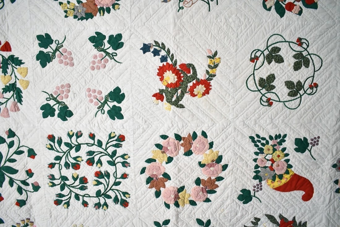 Vintage Smithsonian "The Bride's Quilt" - 3