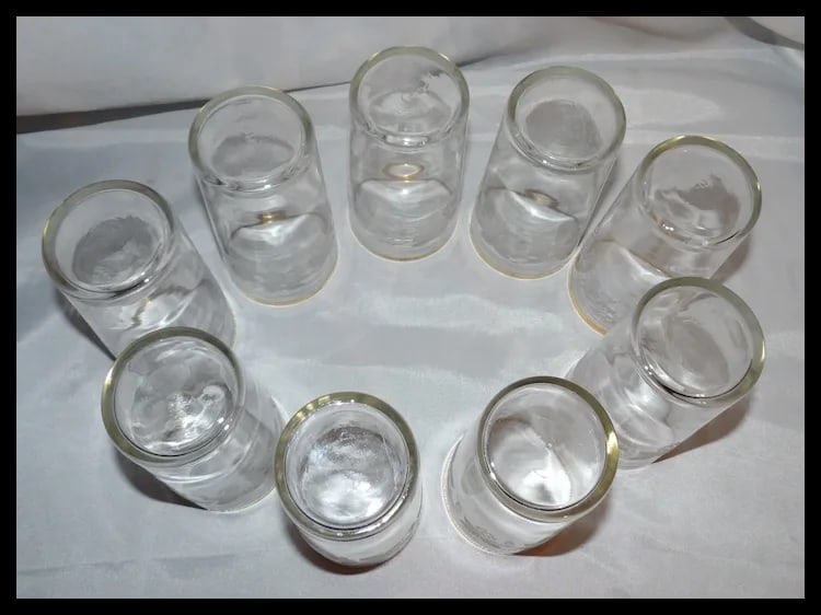 1940’s Bartlett Collins Frosted Grapevine Pitcher and 9 Tumblers - 5