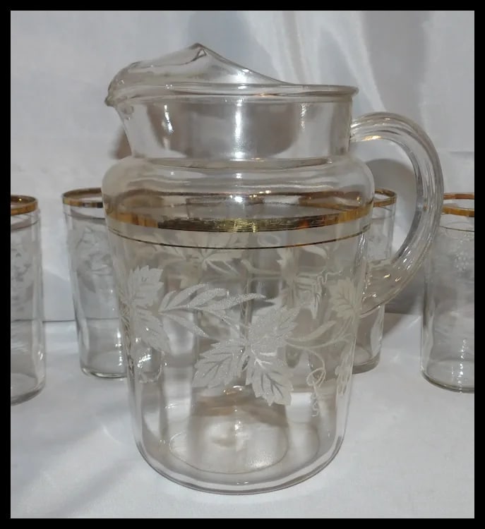 1940’s Bartlett Collins Frosted Grapevine Pitcher and 9 Tumblers - 9