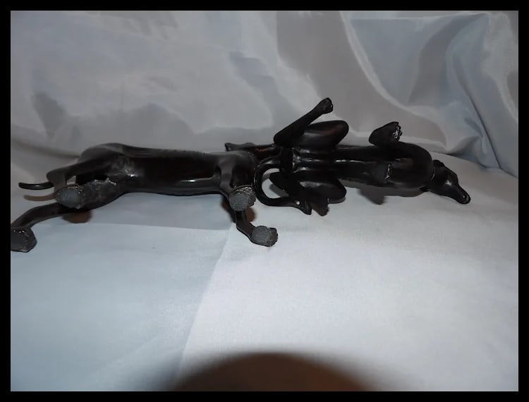 Pair of Greyhound Figurines Statues - 7