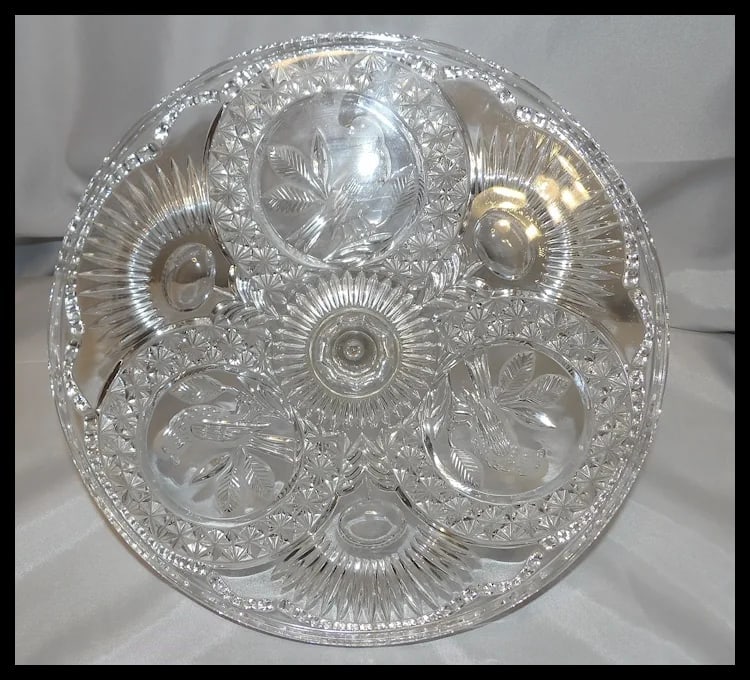 12" Diameter Cake Stand/Pedestal The Byrdes Collection by Hofbauer - 2