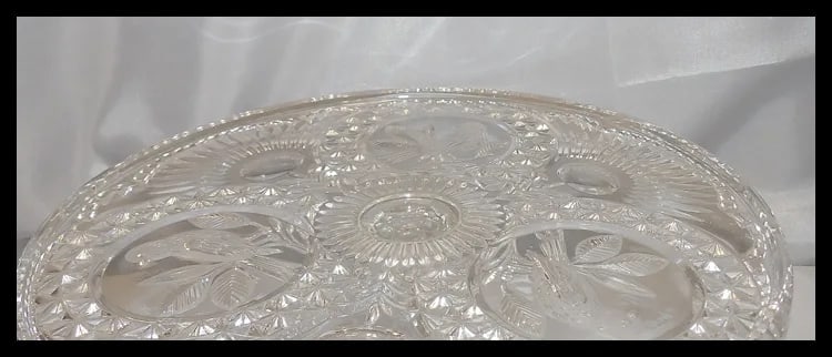 12" Diameter Cake Stand/Pedestal The Byrdes Collection by Hofbauer - 6