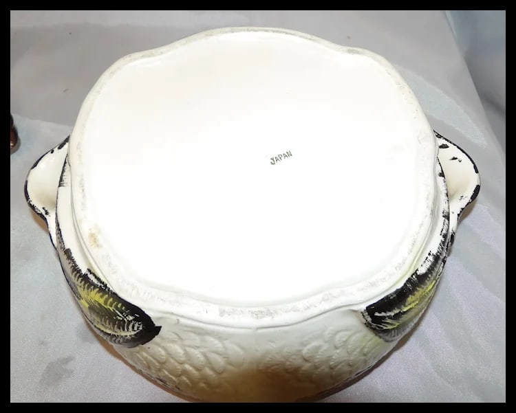 Vintage LARGE Lidded Hand-Painted Ceramic Turkey Covered Serving Dish with Handles- Japan - 7