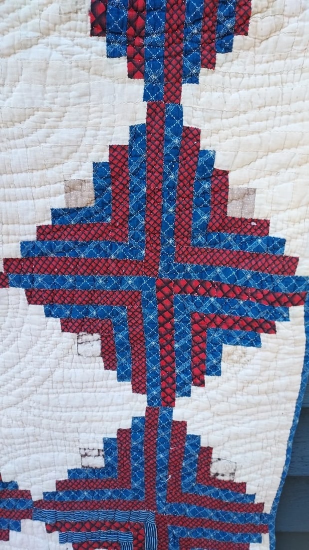 Log Cabin light dark Design Antique Quilt Heavy Weight 65 X 73" - 8