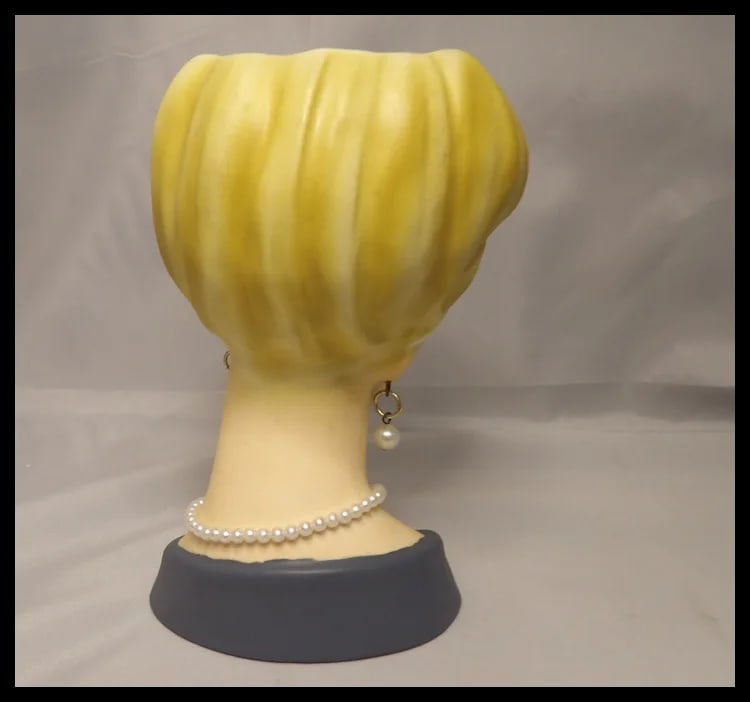 Lefton 7” Lady Head Vase with Necklace & Earrings - 4
