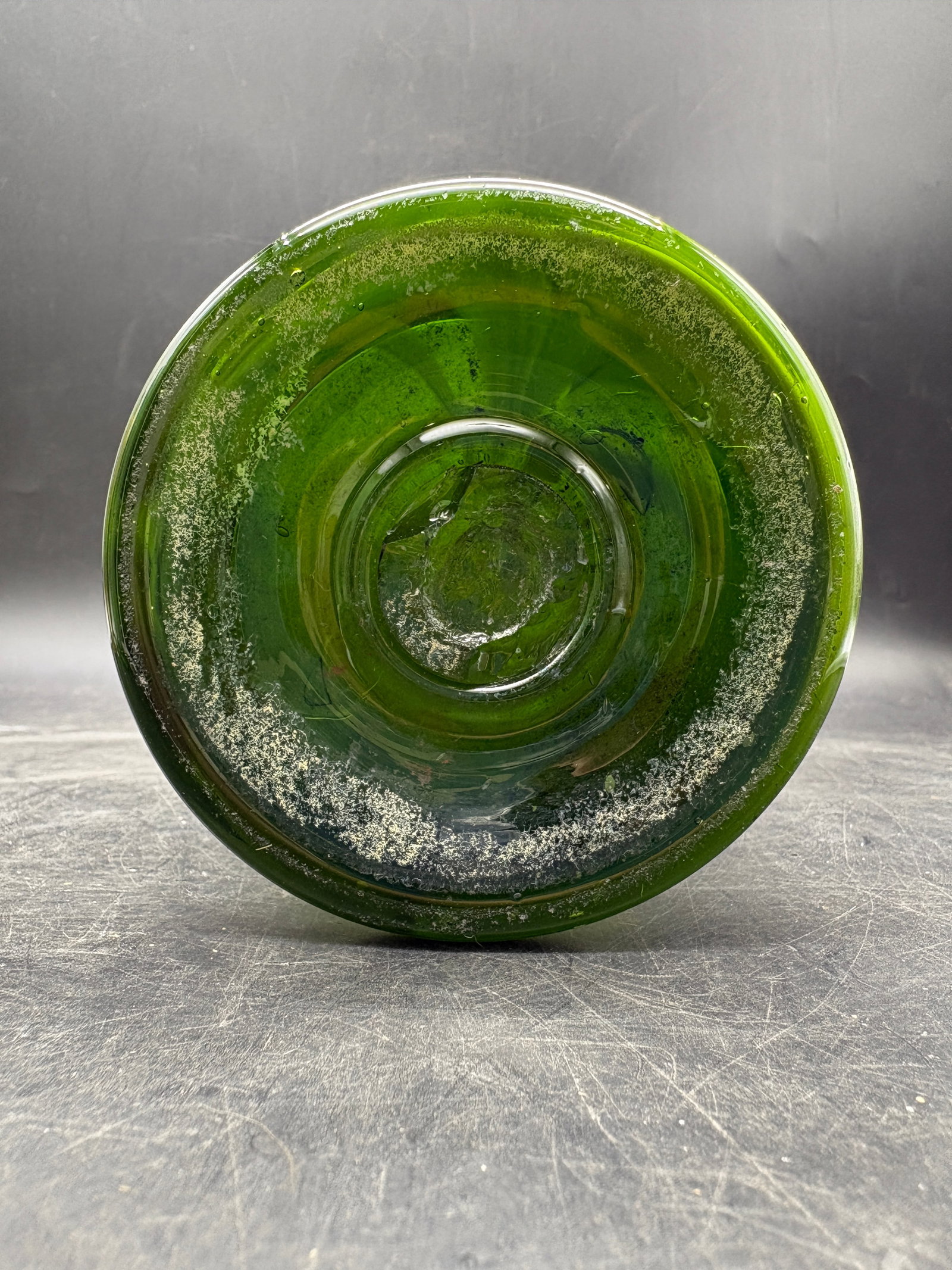 Vintage MAEXSA Hand Blown Green Art Glass Pulled Basket Vase - 5