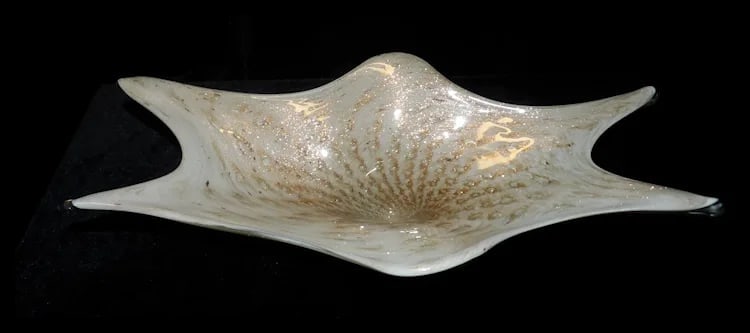 Rare Mid-Century Murano Art Glass Centerpiece White with Gold Aventurine - 8