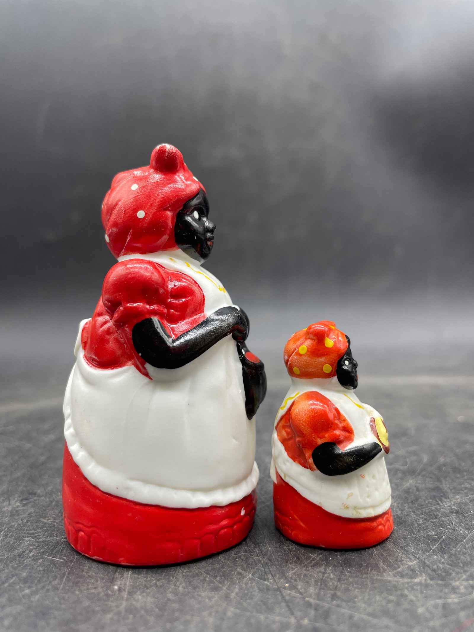 Pair of Bisque Mammy Figures - 5
