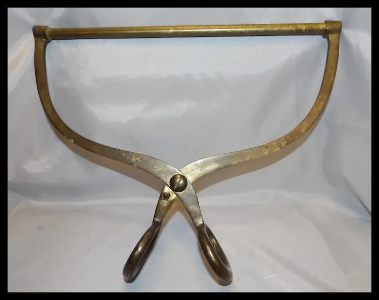 Vintage Brass Decorative Ice Block Tongs Towel Bar - 3