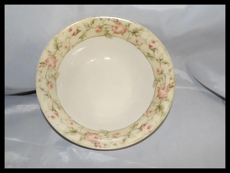 Cheri Blum Savannah 10 ½” Round Vegetable Bowl by 222 Fifth - 3